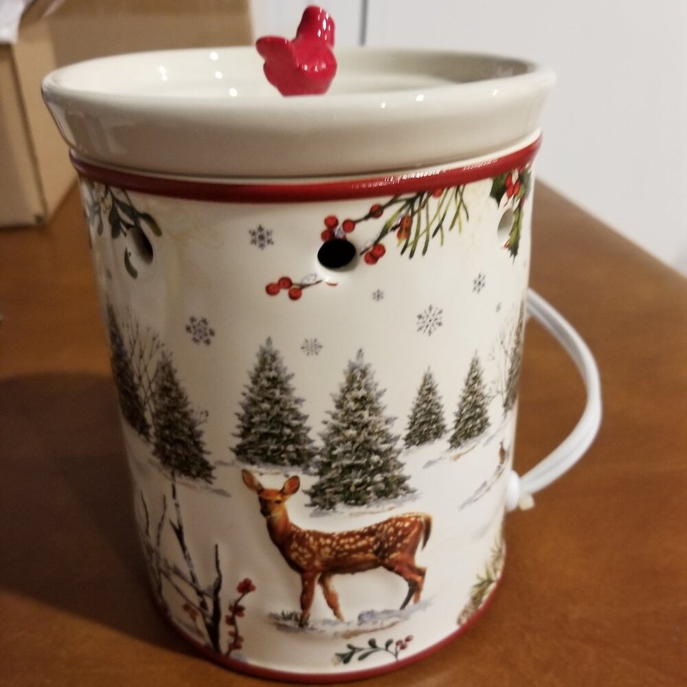 Better Homes and Gardens Full Size Warmer - Winter Forest - Picture 2 of 6